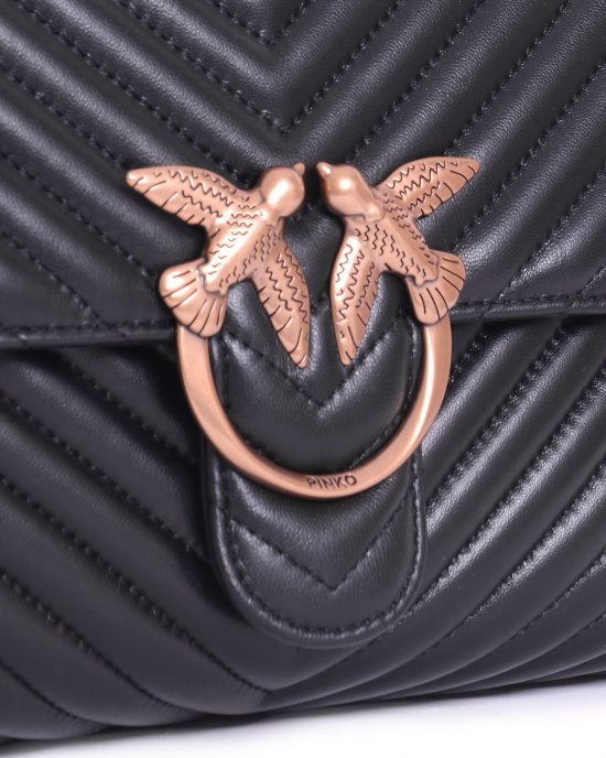 Borsa Love Lady Puff Big Cl Sheep Nappa Chevron 100042 donna PINKO pe Nero-Oro Borsa Love Lady Puff Big Cl Sheep Nappa Chevron 100042 donna PINKO pe Nero-Oro